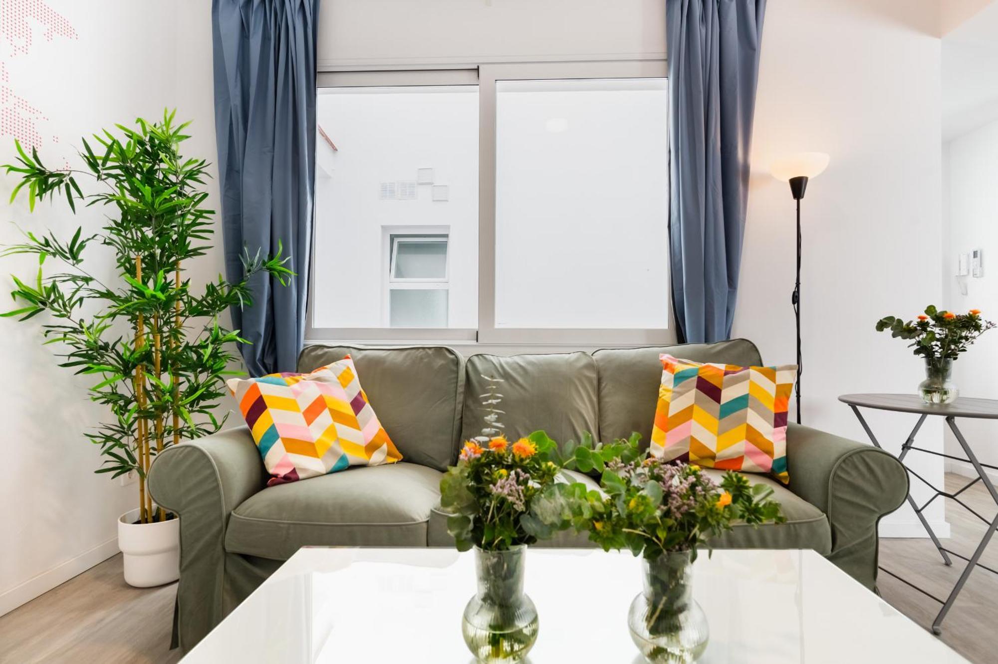 Apartament Anfitrion Triana 2 Sewilla Zewnętrze zdjęcie